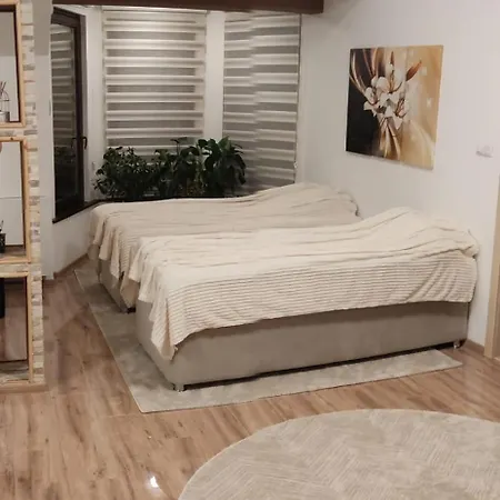빌라 Azbella Zelena Meraja