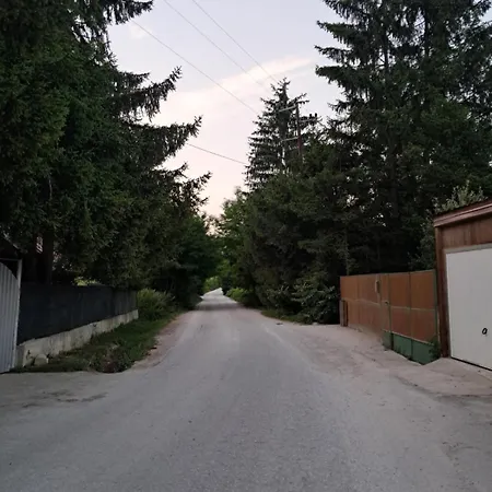 Azbella Zelena Meraja Villa *