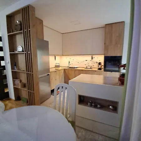 Villa Azbella Zelena Meraja *