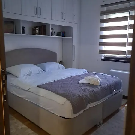 Azbella Zelena Meraja Villa